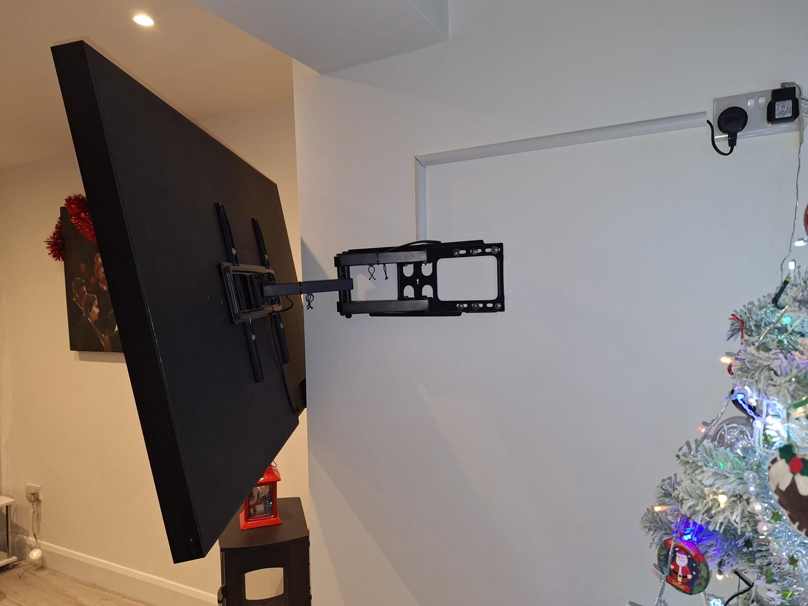 TV wall mounting by AMICAS Technology in Dublin